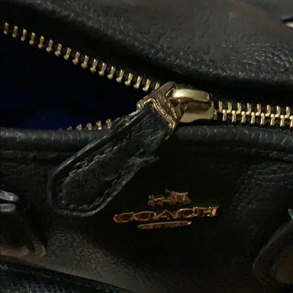 Authentic Coach Purse - Picture 3 of 5